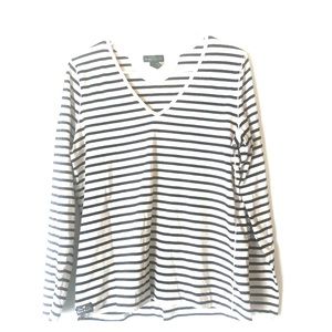 LRL Lauren Ralph Lauren V Neck Shirt Striped